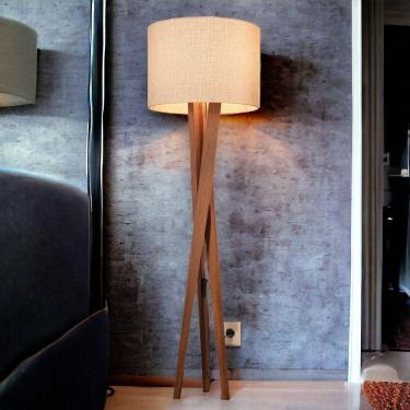 Imagem de Luminária De Chão Modelo Bella Pés De Madeira Maciça Cúpula Linho 1,58m Altura Moderna