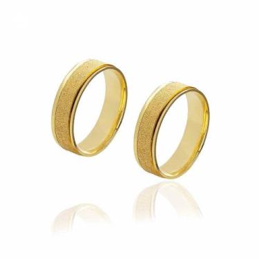 Imagem de Par de alianças de Ouro de 6 mm diamantadas e 7 g - JoiaUnica