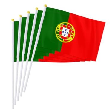 Imagem de PTEROSAUR Pacote com 50 bandeiras portáteis de Portugal, bandeiras pequenas nacionais portuguesas de 14 x 20 cm, bandeira de mão dos países europeus do mundo de Portugal (50)