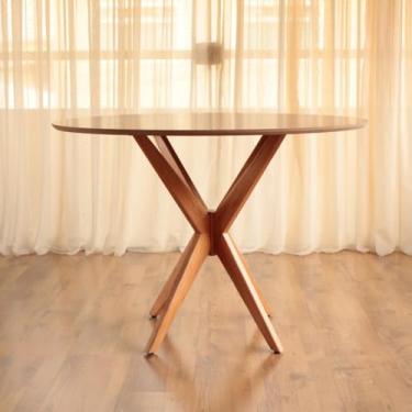 Imagem de Mesa de Jantar Redonda Base Estrela Tampo de BP 18mm com Acabamento Texturizado - 108cm