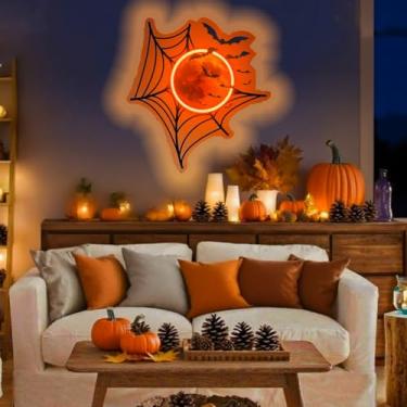 Imagem de HFHungkeong Sinais de luz neon de LED de Halloween 5 V alimentados por USB regulável morcegos aranha voando na lua, placa iluminada para sala de estar, quarto, escritório, dormitório, lareira, porta