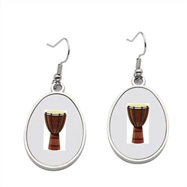 Imagem de Brinco de Ddje de instrumento musical de tambor africano isolado em fundo branco - Brincos pendentes para meninas - Presente de festa de aniversário dos namorados