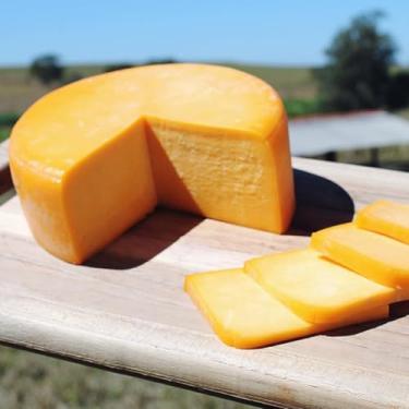 Imagem de Queijo Prato Cobocó para Lanche - Serra da Mantiqueira - 1kg