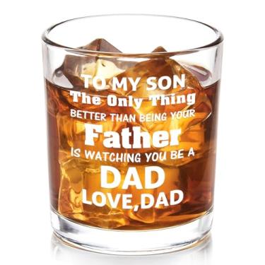 Imagem de Futtumy Son Gifts from Dad, To My Son Watching You Be a Dad Copo de uísque, presente de aniversário, Natal, Dia dos Pais, presente de pai para ser, vidro antigo de 293 ml
