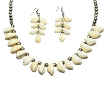 Imagem de BIGNAY Zyrena Colar gargantilha elástica ajustável com 4 correntes para mulheres | Joias de contas e concha de caubói | Colar Boho Beach Festival, presente