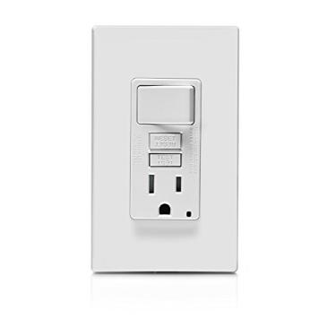Imagem de Leviton Combo de tomada GFCI Switch, 15 Amp, autoteste, resistente à violação com luz indicadora LED, economiza espaço, GFSW1-W, branco