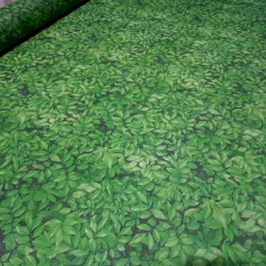 Imagem de TNT Muro Ingles Folhas Miudas Mod. 2 1.00m x 1,40m