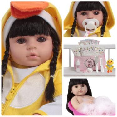 Imagem de Bebê Reborn Boneca Realista Morena Patinho Fofa Com Bolsa - Cegonha Re