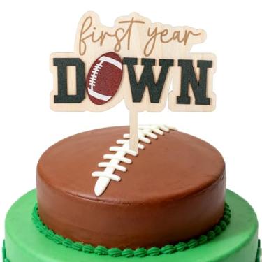 Imagem de YBEATY First Year Down Wooden Cake Topper Football First Year Down Cake Topper Football 1st Birthday Cakes Decorations Sports Themed Parties Favors for Baby Shower Birthday Gatherings