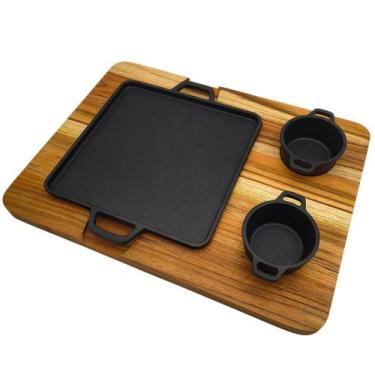 Imagem de Tábua de Madeira com Chapa de Ferro Fundido e 2 Molheiras - WOODBULL