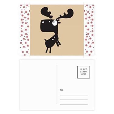 Imagem de Carta postal de Natal com estampa de cervo de desenho animado, flor de Natal e celebração