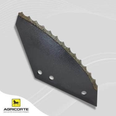 Imagem de Faca Pequena Do Misturador Vertical Kuhn Revestida Agricorte (10.214.0