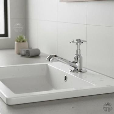 Imagem de Torneira De Pia Tradicional Metal Para Banheiro Mesa Simples - Um Novo