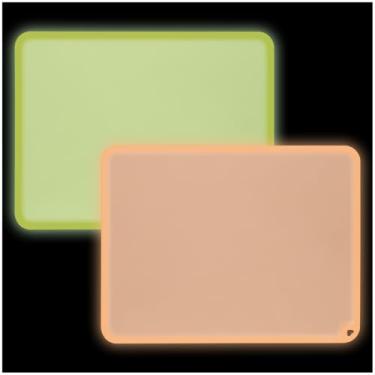 Imagem de KVK Jogo americano de silicone que brilha no escuro para crianças pequenas, antiderrapante, reutilizável, portátil, para restaurante e casa, tapetes de comida para crianças, à prova de manchas, tapete