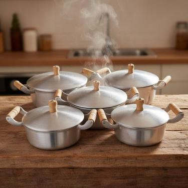 Imagem de Jogo De Panela para Fogão a Lenha Alumínio Batido grosso 5 Peças 16/18