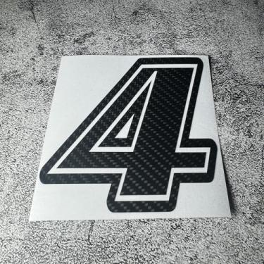 Imagem de Adesivo de carro corrida de motocross números personalizados 0123456789 adesivo de capacete de corrida de bicicleta sujeira fita de vinil fibra de carbono preta (4, altura 10 cm)