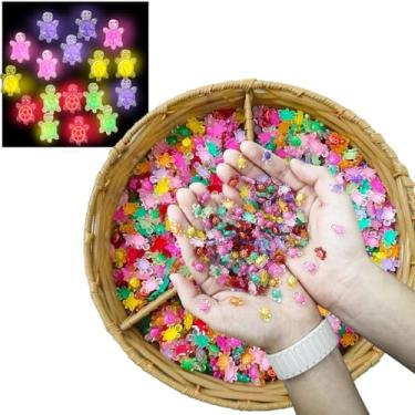 Imagem de BiSUAN Mini estatuetas de tartaruga que brilham no escuro - pequenos animais de resina para jardim de fadas, decoração de casa de bonecas faça você mesmo, pequenas coisas em miniatura para esconder