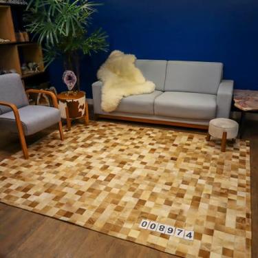 Imagem de Tapete de Couro Quadriculado Mix Bege 2x2,5m com placas de 7x7cm