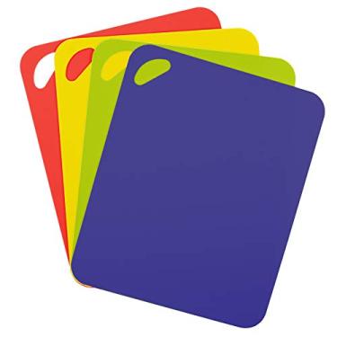 Imagem de Dexas Conjunto de quatro tábuas de corte flexíveis Grippmat resistentes, 29,2 x 35,5 cm, azul, verde, amarelo, vermelho
