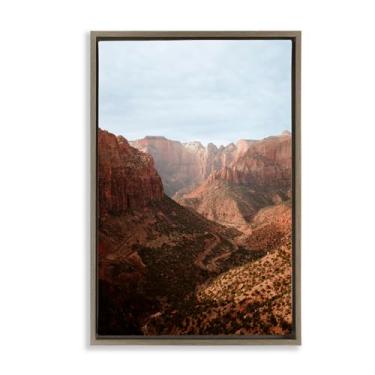 Imagem de Stupell Industries Arte de parede em tela flutuante marrom do Vast Canyon Zion Park, design por Jade Sharp Photo, 25 x 17