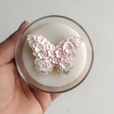 Imagem de Moldes de vela de flor de flor – Molde de silicone para fazer velas, moldes 3D DIY para cera de soja, cera de abelha, vela perfumada, presentes femininos de dia dos namorados (flor de borboleta)