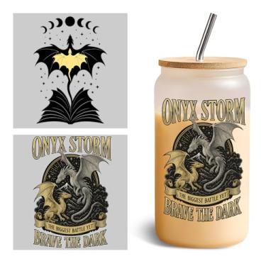 Imagem de Conjunto de 2 peças Onyx Storm Brave The Dark UV DTF Cup Wraps para 473 ml Vidro Quarta Asa, Decalque de Transferência a Frio para Copos de Vidro ACOTAR Bookish Fantasy Book Lovers Vinil Adesivo de
