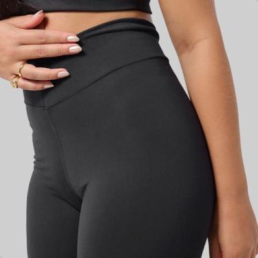 Imagem de Conjunto Academia Feminino Bermuda Suplex E Top Preto Techm. - Techmal