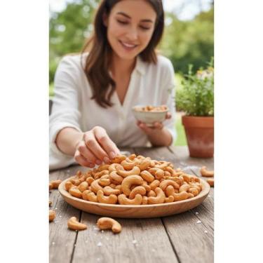 Imagem de Castanha Caju W1 Torrada 1kg: Inteira, Crocante e Pura - Congratulatio