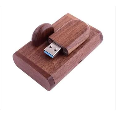 Imagem de PENDRIVE AMADEIRADO DE 32GB, TIPO C USB 3.0 COM VELOCIDADE DE 4,8GB/SG, INCLUINDO COMO PRESENTE UMA CAIXA DE PROTEÇÃO NA MESMA COR. (COR NOZES).