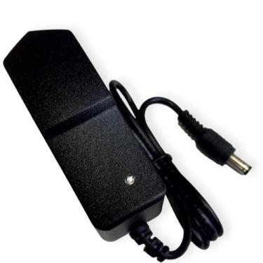 Imagem de Fonte 3V / 1A 8W Bivolt Eliminador De Pilhas - CS