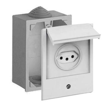 Imagem de Kit Tomada 20A para Jardim e Áreas Externas IP44 e IK04 Pial Aquatic L