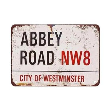 Imagem de Placa De Metal Vintage Abbey Road Branca E Vermelha Com Efeito Envelhe