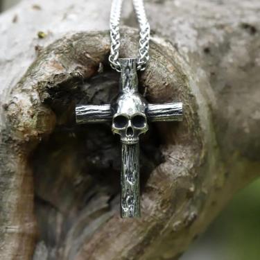Imagem de Colar Masculino com Pingente de Cruz Caveira Punk - Aço Inoxidável 316