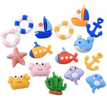 Imagem de 16 peças de ornamentos de resina plana de animais oceânicos – Decorações de festa com tema sob o mar com baleias, peixes planos, algas marinhas, veleiros, âncoras e boias salva-vidas, palhetas DIY