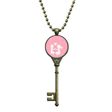 Imagem de DIYthinker Colar de chaves com pingente rosa para menino e menina Dia dos Namorados