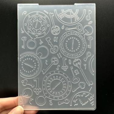 Imagem de Pasta de plástico 3D em relevo modelo punk textura de relógio 4,13 x 5,71 polegadas para fazer cartões, faça você mesmo, scrapbooking, papel, artesanato, artesanato, scrapbook, arte, suprimentos