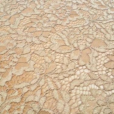 Imagem de Rolo 3 Metros Renda Suiça Forrada 95% Poliéster 5% Poliamida - tecidos