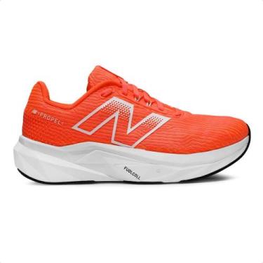 Imagem de Tênis New Balance Fuelcell Propel V5 Feminino, 35, Coral, Branco
