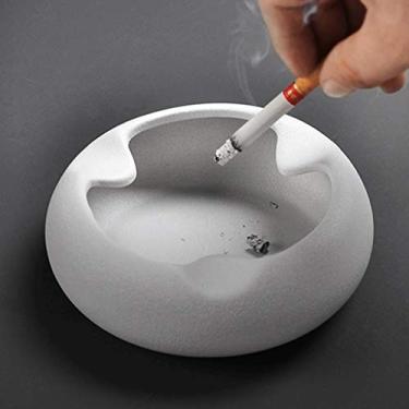 Imagem de Cinzeiros para cigarros grande cinzeiro de cerâmica branco personalidade criativa moderna minimalista casa sala de estar escritório decoração de mesa decoração armário TV rack exibição pequena