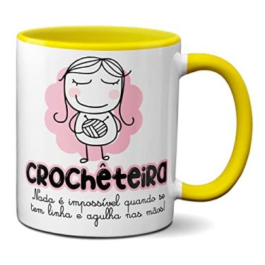 Imagem de Caneca Crochêteira Nada É Impossivel Com Linha E Agulha (Amarela)