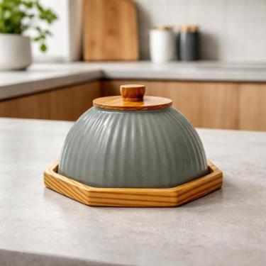 Imagem de Queijeira Cloche Pequena Octagonal Madeira Cerâmica Canelada - Luggari