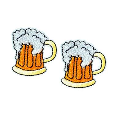 Imagem de Ploen Conjunto de 2 minúsculos copos de cerveja para festa Happy Beer Cute Cartoon Logomarca 2 adesivos costurados a ferro em aplique bordado emblema emblema traje vestuário