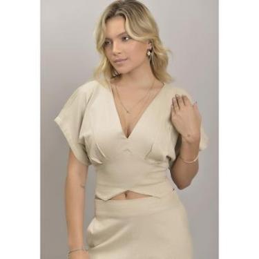 Imagem de Blusa Manga Curta em Linho com Recorte Transpassado Feminina na Cor Bege Dialogo Jeans-Feminino