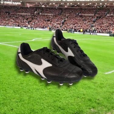 Imagem de Chuteira Campo Lenda70 - Couro Legítimo e Design Clássico! - Leather.A