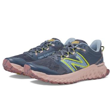 Imagem de New Balance Tênis de corrida feminino Fresh Foam Garoe V1 Trail, Cinza ártico escuro/rosa orbe/cinza ártico claro, 35