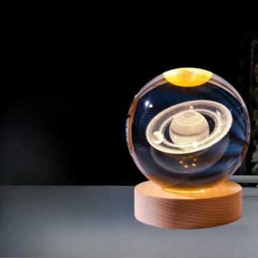 Imagem de Luminária Cristal de Mesa Sistema Solar Saturno Lua Galáxia LED Base Madeira Enfeite Decorativo Casa(Saturno,Grande)