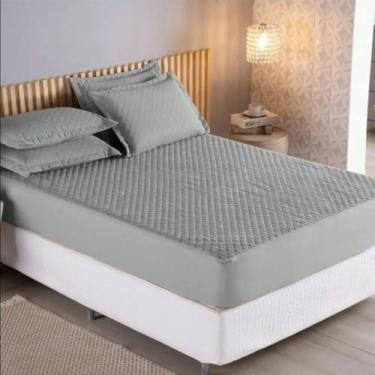 Imagem de Protetor de Colchão Queen Impermeável, 198x158x40cm, Poliéster e Polipropileno, Branco, Proteção Contra Líquidos, Ácaros e Alérgenos, Dupla Camada, Macio e Silencioso (Cinza)