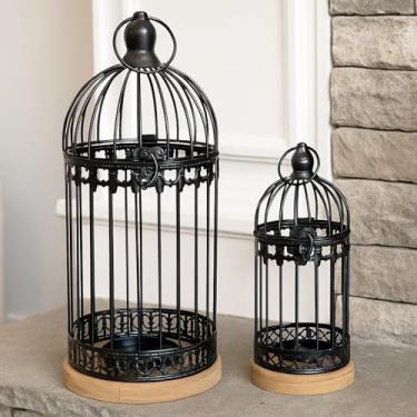 Imagem de VELA LANTERNS Lanternas de vela de gaiola – Conjunto de 2 lanternas decorativas de metal em base de madeira – Mesa de fazenda vintage e lanterna suspensa para casamentos, festas e decoração de casa