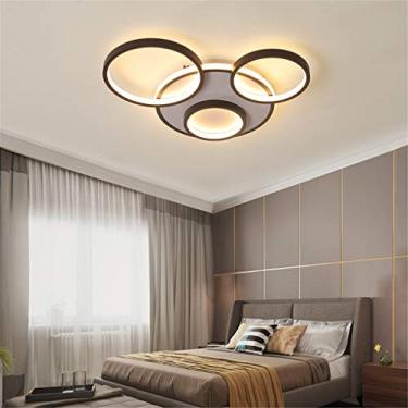 Imagem de Luminária de teto moderna de LED, grande, para sala de estar, com regulagem de intensidade e controle remoto. Possui cúpula de metal e acrílico, design com 4 anéis, ideal para quarto, sala d