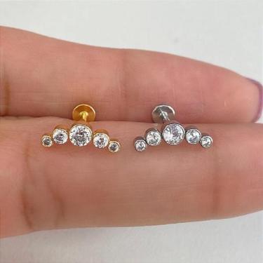 Imagem de Labret de aço cirúrgico cascata five com zircônias - no-brand, 6mm